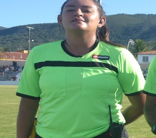 Árbitra assistente Stella Mariana, de Jaguarari está escalada em seu primeiro jogo pelo Campeonato Baiano Sub-20